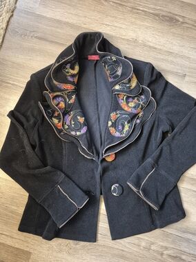 Black Women's Ruffle-Trim Blazer with Floral Embroidery